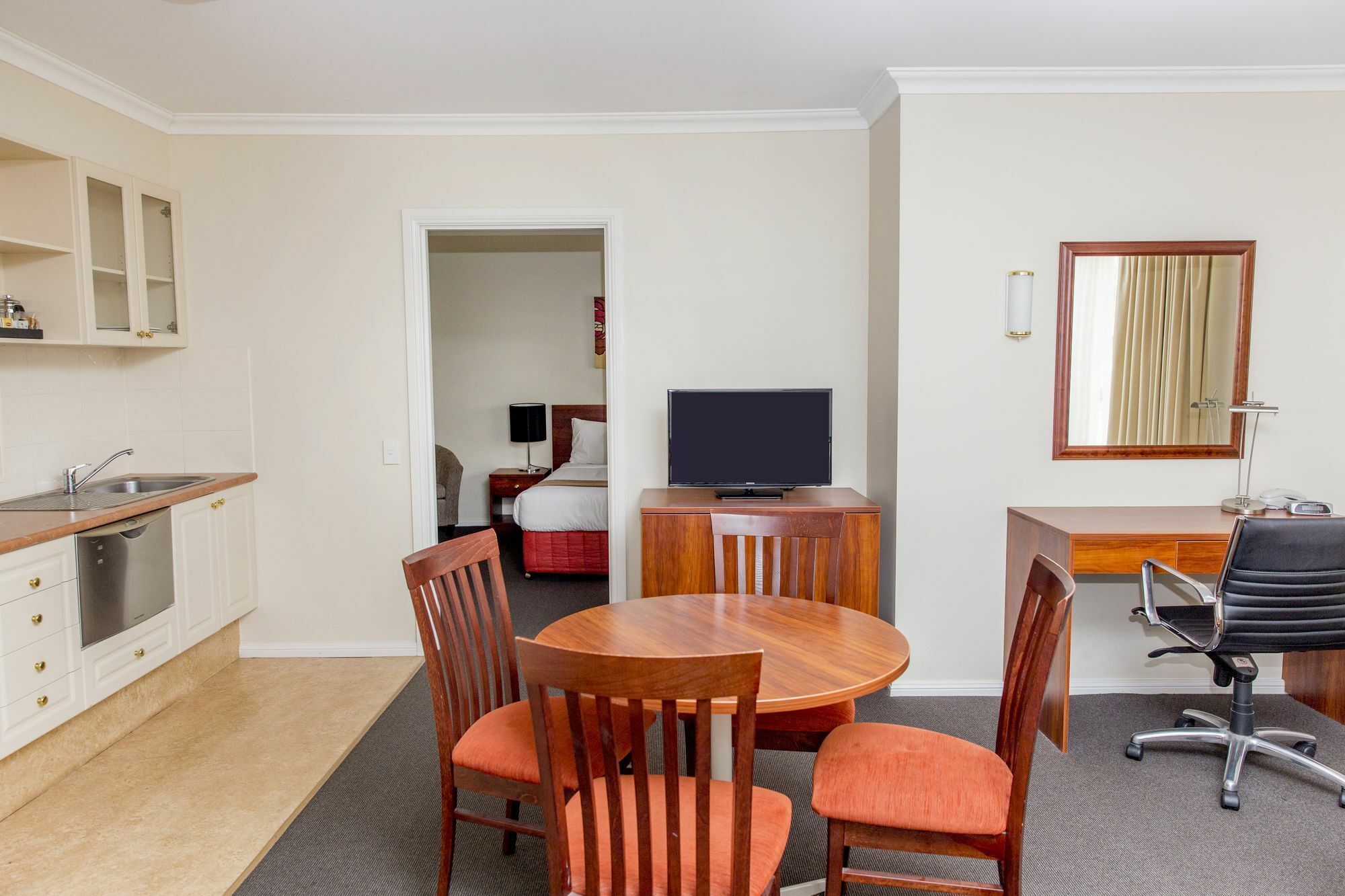 باثورست Charlotte Apartments المظهر الخارجي الصورة