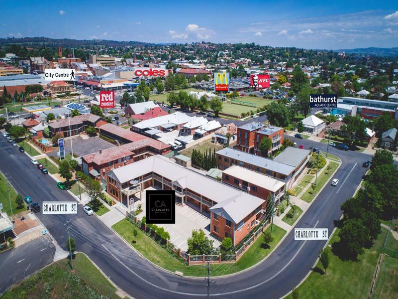 باثورست Charlotte Apartments المظهر الخارجي الصورة
